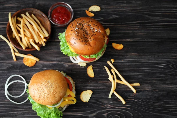 Tasty turkey burgers — Stock Photo, Image