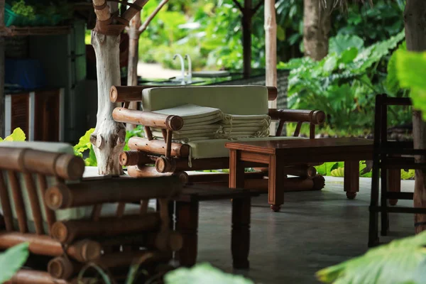 Tropikal resort istirahat için iyi bir yer