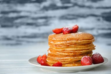 Lezzetli gözleme ile plaka 