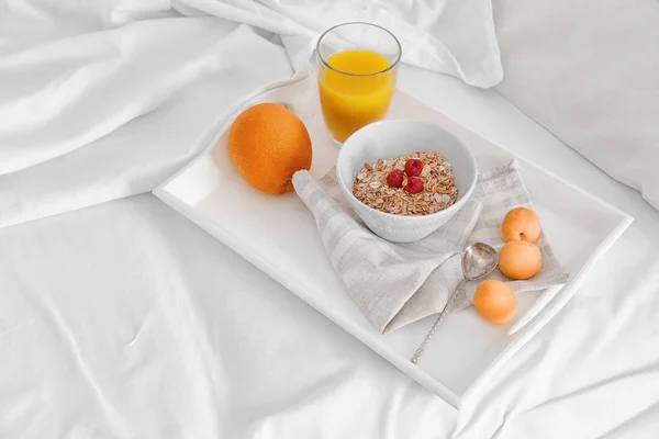 Delicious breakfast on bed — Stock Photo, Image