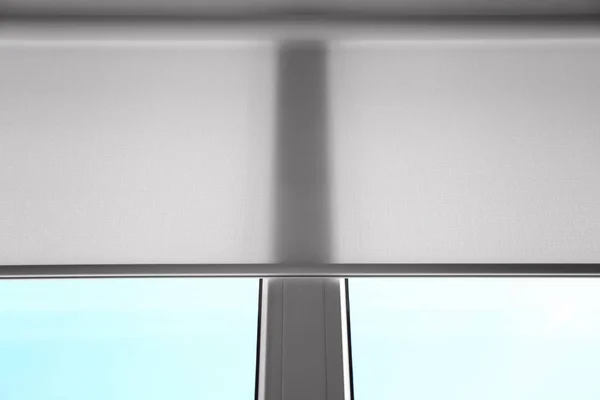 Witte rolluik op kunststof venster — Stockfoto