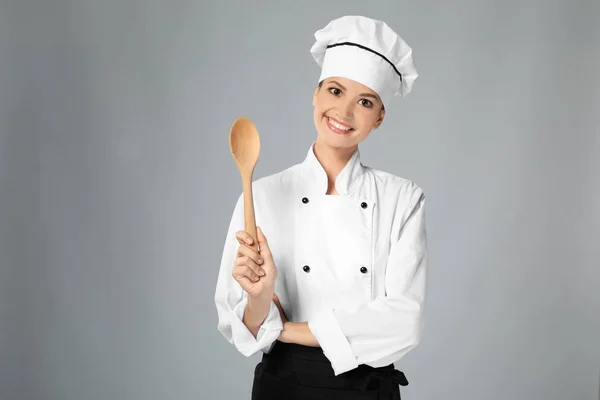 Joven cocinera — Foto de Stock