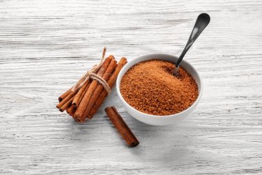 Tarçınlı şeker ve sopa