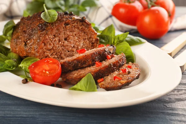 Sabroso pastel de carne de pavo horneado — Foto de Stock