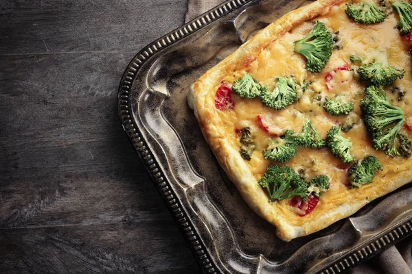 Quiche con broccoli e formaggio — Foto Stock