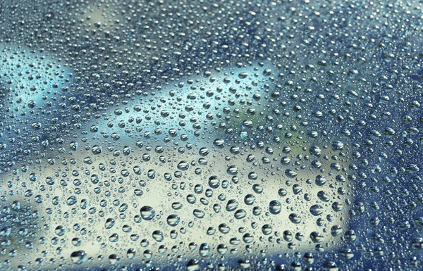 Wassertropfen auf Fenster — Stockfoto