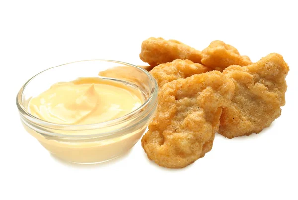 Pyszne nuggets i sosem — Zdjęcie stockowe