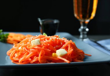 Baharatlı havuç spagetti