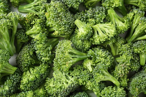 taze yeşil brokoli
