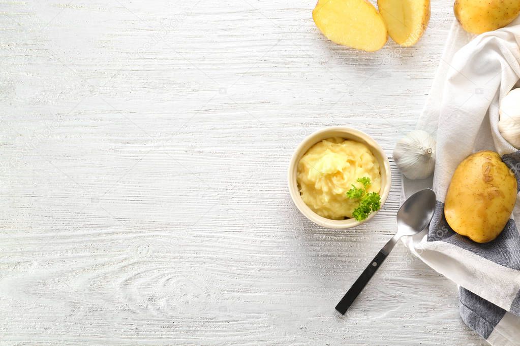 Composition with mashed potatoes in ramekin 