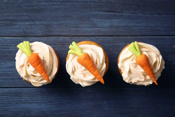 Deliziosi cupcake di carote — Foto Stock