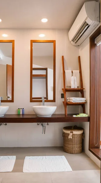 Interior of modern bathroom — Stock Photo, Image