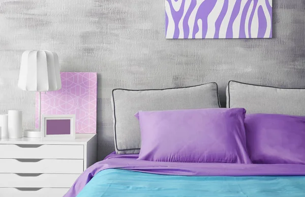 Modern iç leylak aksanıyla