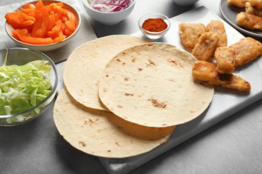 Balıklı Taco için malzemeler 