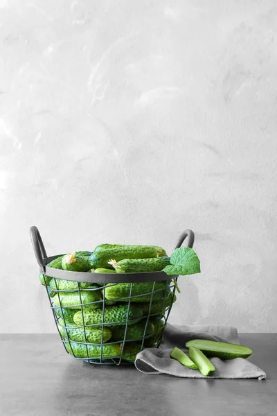 Ripe fresh cucumbers — Stock Photo, Image