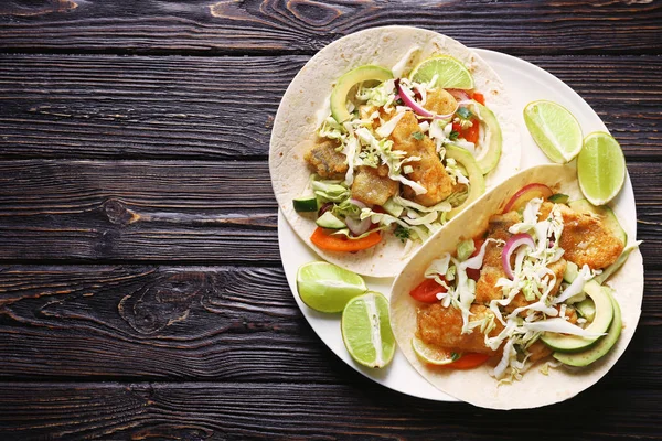 Sabrosos tacos de pescado — Foto de Stock