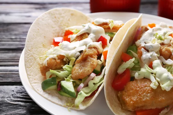 Gustosi tacos di pesce — Foto Stock