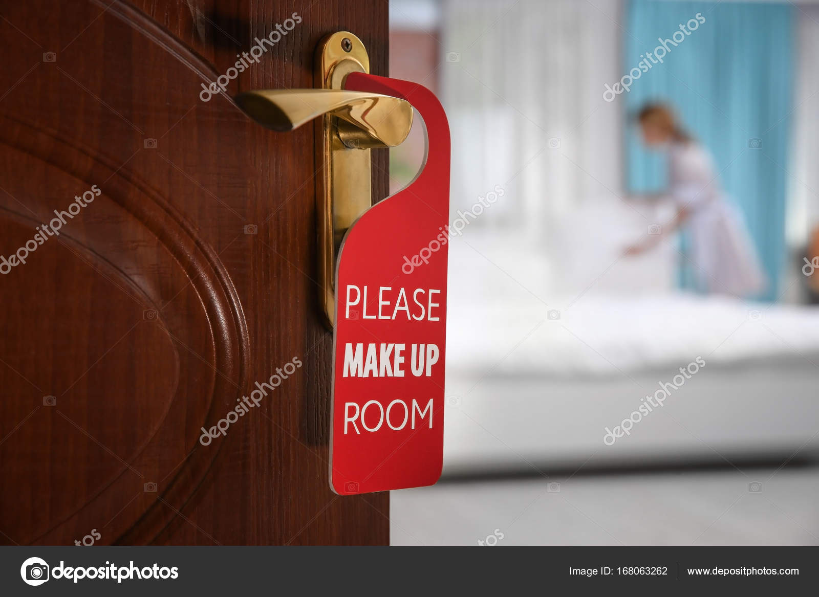 Open Door With Sign Please Make Up Room On Handle At Hotel