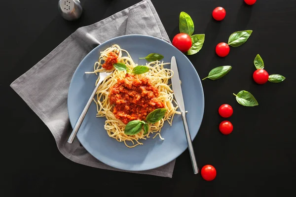 Bolognese soslu lezzetli makarna