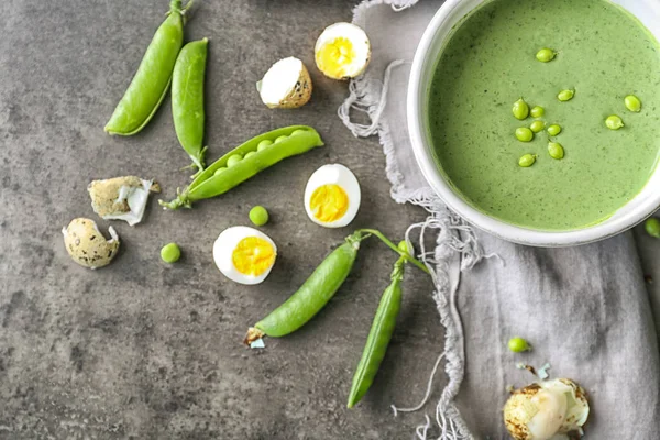 Püree aus grünen Erbsen — Stockfoto