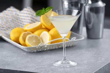 Limon damla martini cam 