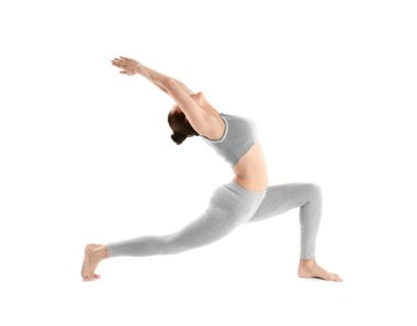 Yoga yaparken genç güzel kadın