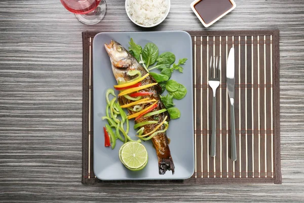 Pečená žebra se zeleninou Pečená žebra se zeleninou