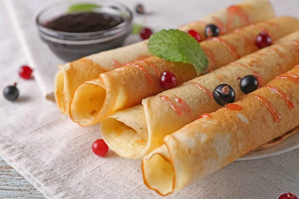 Pancakes with currant jam — Stock Photo, Image