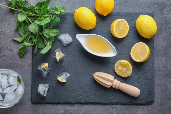 Composition avec jus de citron — Photo