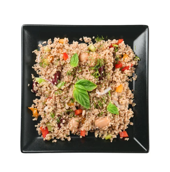quinoa ile sebze salatası  