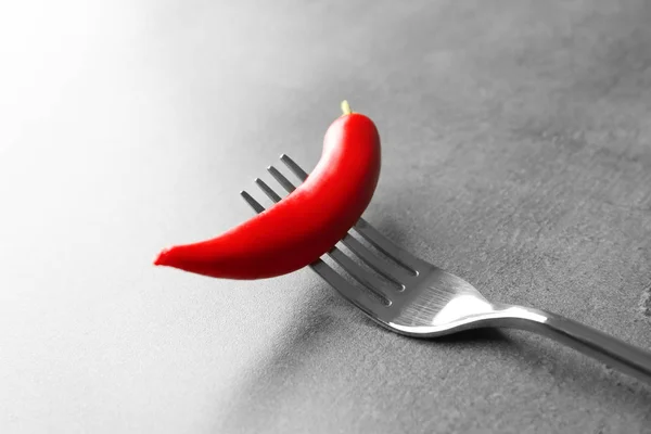 Vork met rode chili peper — Stockfoto