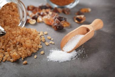 Farklı türleri ve şeker gri Tablo formları