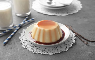 lezzetli vanilyalı puding