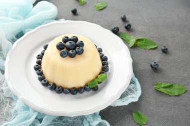 lezzetli vanilyalı puding