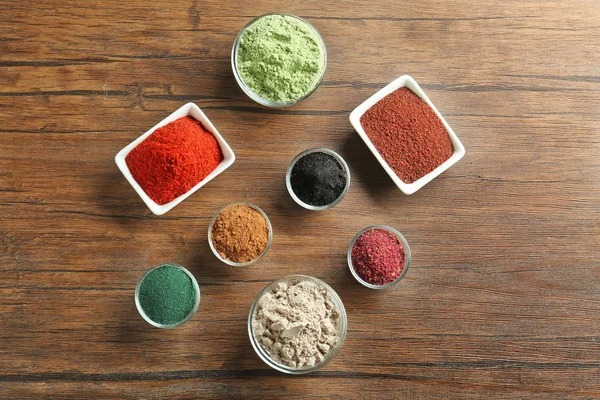 Farklı superfood tozlar