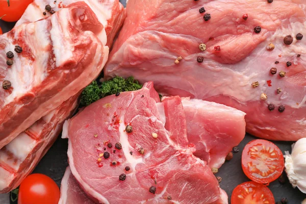 Different types of meat — Stock Photo, Image