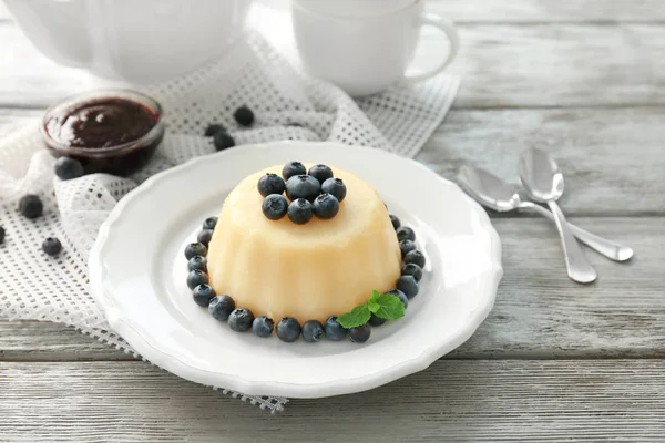 lezzetli vanilyalı puding