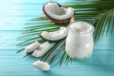 Hindistan cevizi yağı ile kompozisyon 