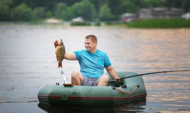 Yakalanan balık adamla