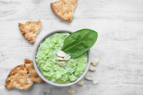 Tasty spinach sauce — Stock Photo, Image