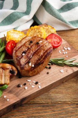 Lezzetli ızgara biftek 