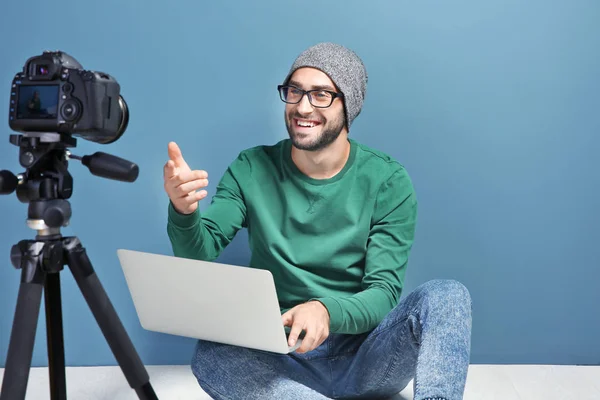 Blogger videoinspelning — Stockfoto