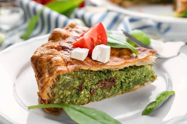 Torta saporita con spinaci — Foto Stock