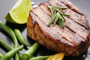 Lezzetli ızgara biftek 