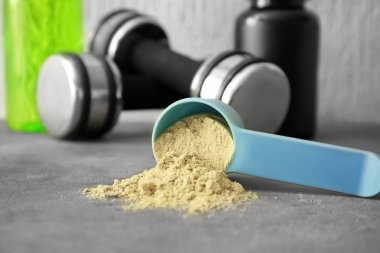 Protein tozu ile kompozisyon