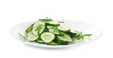 taze salatalık salatası 