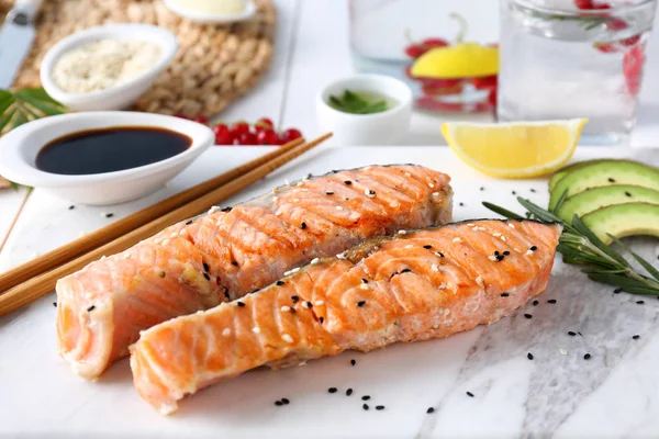 rosemary ile lezzetli somon 