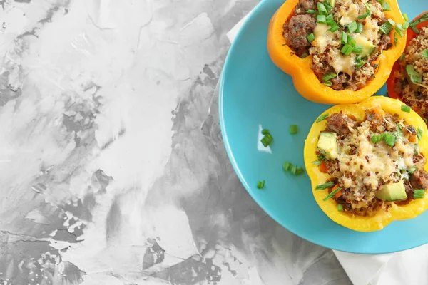 Quinoa biber dolması 