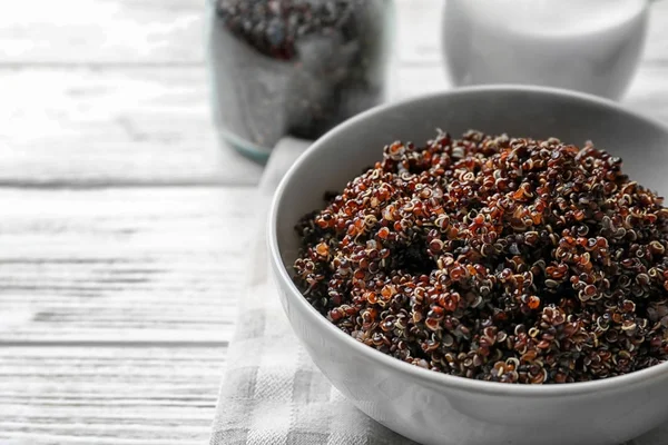 Bowl with boiled quinoa grains — Stock Photo, Image