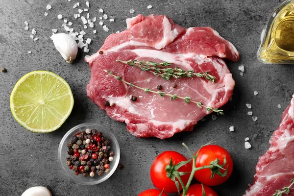 Fresh raw steaks — Stock Photo, Image